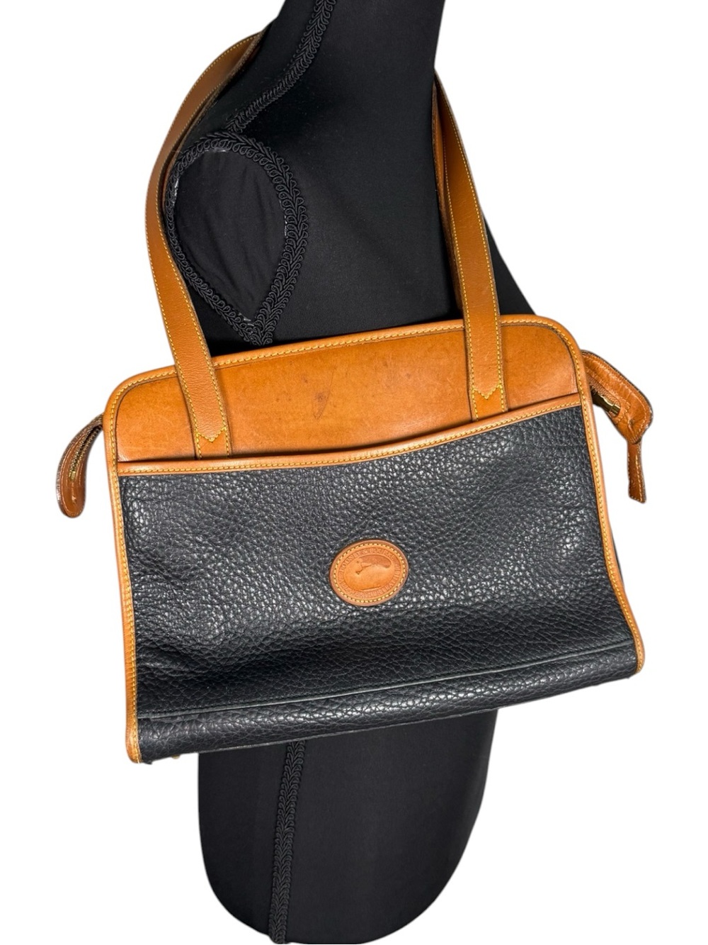 Vintage Dooney & Bourke Black Tan Leather Shoulder Bag Made USA AWL